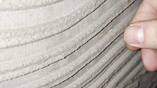 Эластичный клей отличие от дешевого