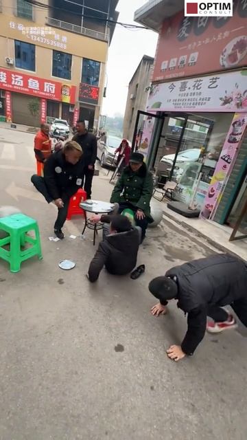 Смешные приколы продолжаются! Shorts шортс #юмор #прикол #смех #пранк #топ