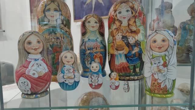 Показ мод на выставке Уникальная Россия смотреть онлайн