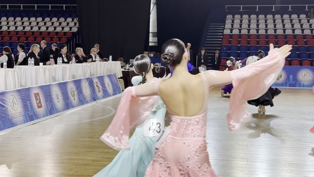 Бальные танцы. Юниоры-1, ST, D, Квикстеп