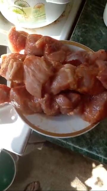 Шашлык по домашнему. Как приготовить быстро, вкусно шашлык дома. Рецепт. В духовке. Видео 1. #Shorts смотреть онлайн