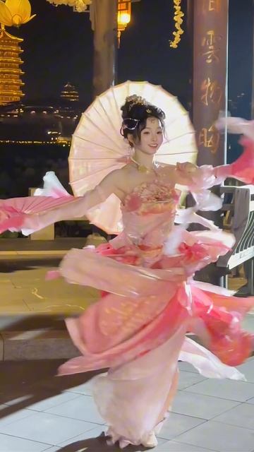 Дочь феи Сяодань-“В тот момент, когда вентилятор взлетел, я был так прекрасен, что был ошеломлен.！！！