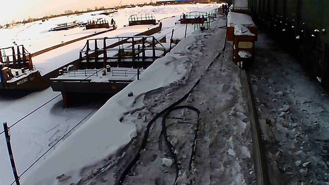 Работа на портальном кране 19Идём на работу