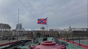 Выстрел памяти прозвучал с крейсера «Михаил Кутузов» в Новороссийске