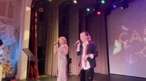 Позади крутой поворот