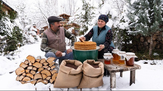 Готовим деревенский медовый пирог. Кухня Азербайджана смотреть онлайн