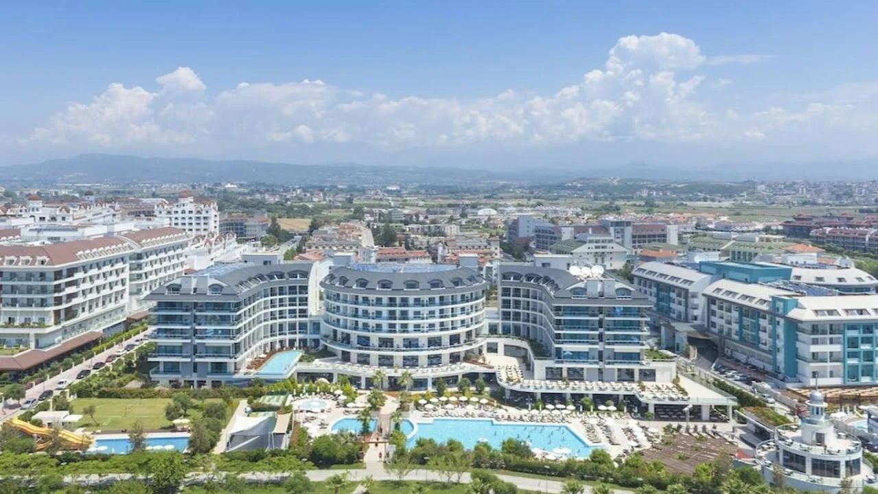 Commodore Elite Suites & Spa 5* - Сиде, Турция 🇹🇷 смотреть онлайн