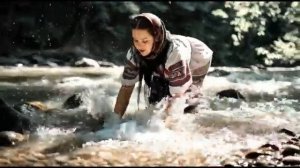 У реки бельё стирала