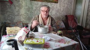 Вот так живём... Доел последний бульон с хлебом