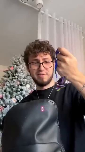 Грустный кот — ШКОЛЬНИК