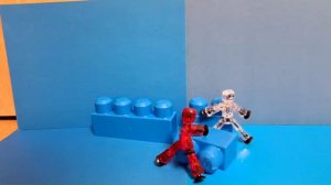 1 серия красный против призрака