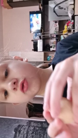 Как расколоть гретский орех??