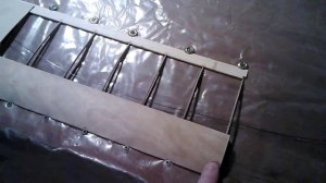 №11- Зашил лобик и центроплан крыла .