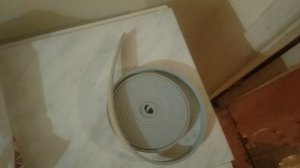 Обзор на уплотнитель для окон и дверей.