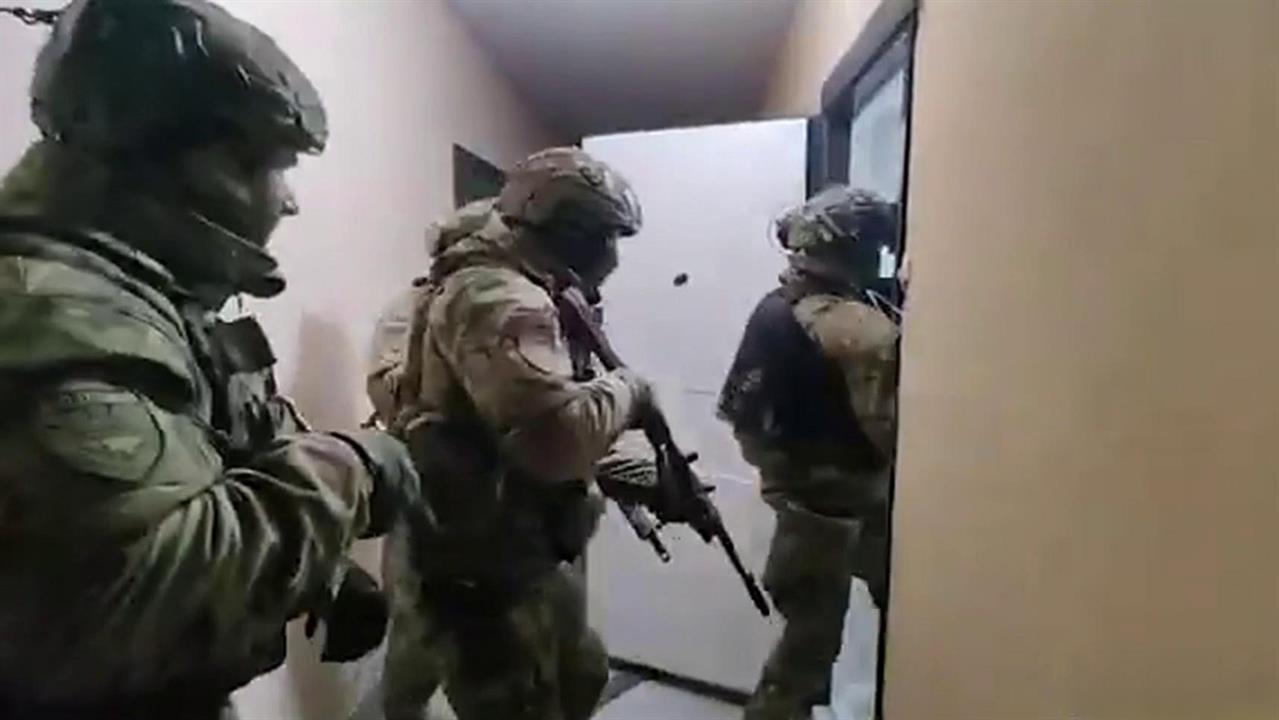 На Украине проходят массовые обыски. смотреть онлайн