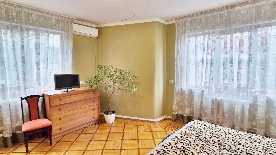 Обзор дома на продажу в Ялте, Таврический тупик