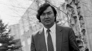 В Казахстане оживили стихи Олжаса Сулейменова с помощью искусственного интеллекта