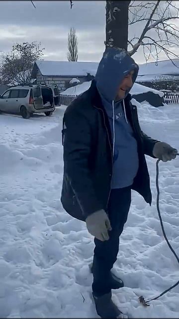 СПРАВИЛСЯ ЛИ С БЫКОМ?