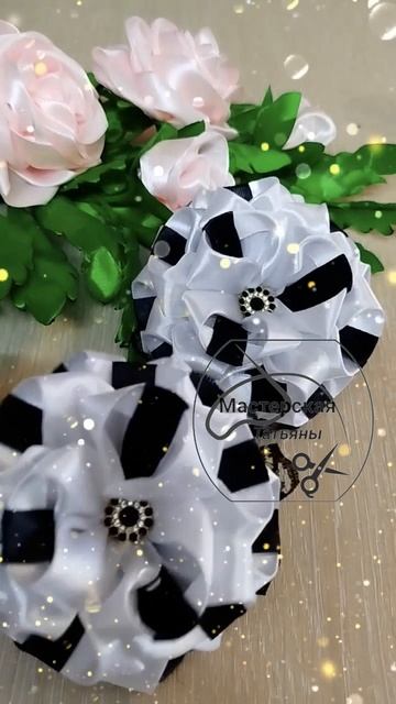 #максаевататьяна #бантики #белоечёрное #длядевочки #школа