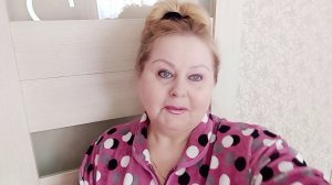 А в гроб обязательно белые тапочки, а🤔 белые шлёпки  можно?