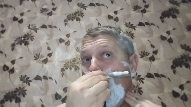 Как бриться опасной бритвой смотреть онлайн