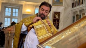 Ибо всё, что в мире- похоть плоти, похоть очей и гордость житейская  (1Ин.2:6).