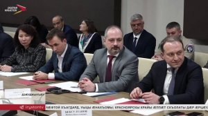 Сергей Меняйло æмæ Уæрæсейы хицауады сæрдары æххуысгæнæг Муслим Хучиев архайдтой сæрмагонд æмбырды