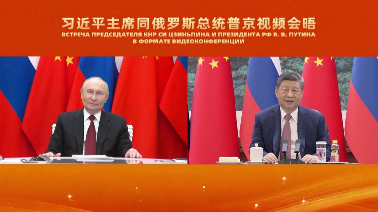Владимир Путин принял приглашение Си Цзиньпина посетить Китай в первой половине 2026 года. смотреть онлайн