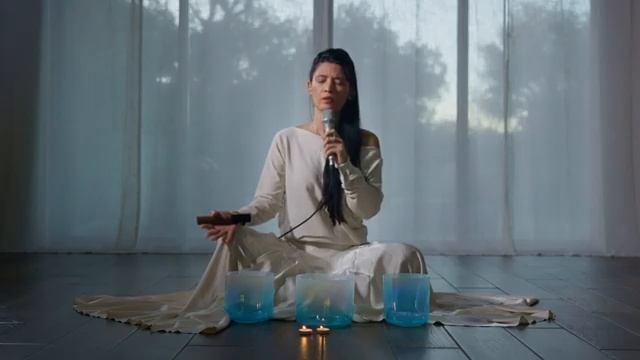 Voice of the Ether 432 Hz Etheric Blue Crystal Bowls. Mei-lan смотреть онлайн