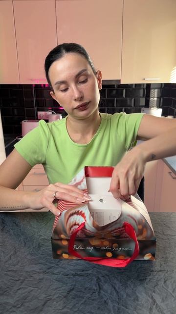 Как быстро упаковать подарок