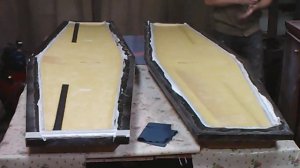 №75- Вскрыл вакуумный мешок после формовки внутреннего слоя стеклоткани на крыле.