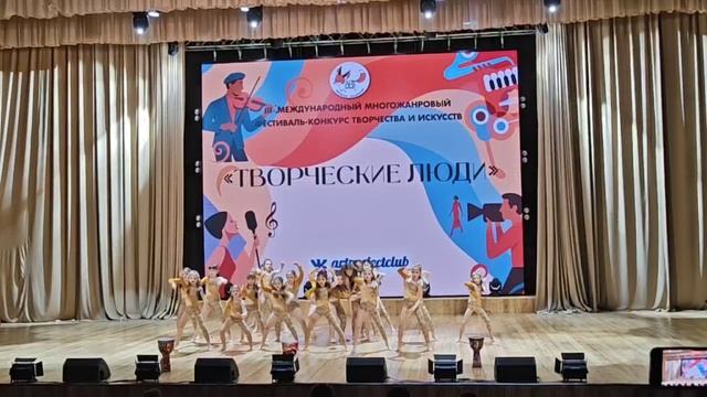 Дикие танцы. Пиксики. Рязань. смотреть онлайн