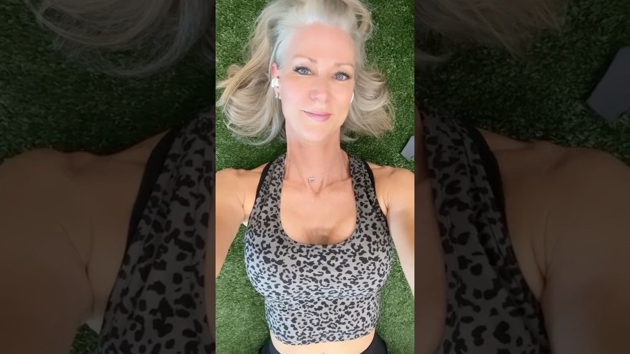 Мне 54. Вот 4 привычки которые добавляют 10 лет молодости #антивозраст #лайфхак смотреть онлайн