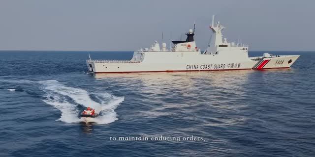 Береговая охрана Китая выпустила свой первый рекламный видеоролик на англ. языке "Охрана моря" 01.02 смотреть онлайн