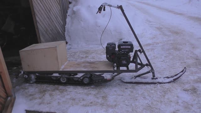 ТАКОГО ВЫ ЕЩЁ НЕ ВИДЕЛИ! САМОДЕЛЬНЫЙ СНЕГОХОД СВОИМИ РУКАМИ!