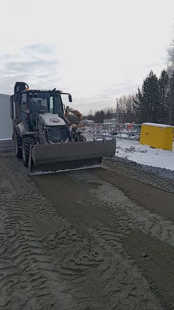 Строительная площадка завода