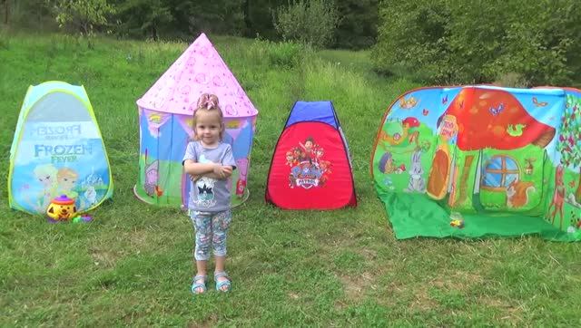 Настя отвечает на вопросы и получает призы смотреть онлайн