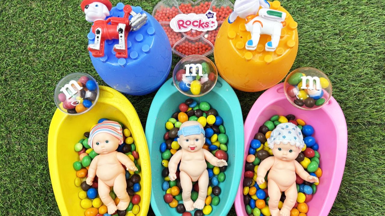 Мультики для девочек. Куколки и Щенячий патруль в ярких ванночках. Смотреть мультики для малышей. Мультики для девочек. Куколки и Щенячий патруль в ярких ванночках. Смотреть мультики для малышей.