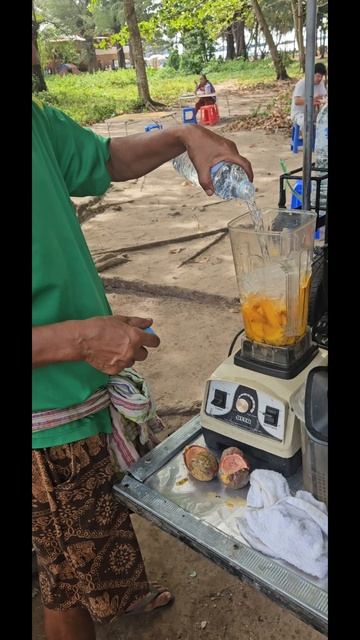 Тайланд в Кофте!!! 7/11 покупки, тостики, треугольники, philadelphia, massdam! #thailand #eleven #ку