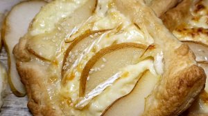 Нереально вкусное сочетание! Французские пирожные с грушей и сыром Камамбер