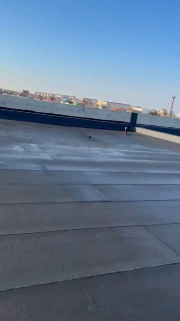 Зачем мы приезжаем на объект после монтажа полусухой стяжки?#полусухаястяжкапола #ремонт #стяжкапола