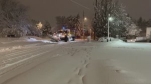 Ночная прогулка в сильный снегопад. Снежная буря, Канада