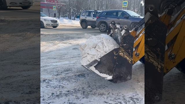 Снегопад закончился, работы продолжаются 💪 смотреть онлайн
