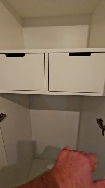 Шкаф в прихожую. смотреть онлайн