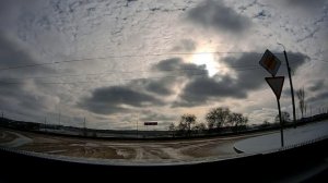 В КЕРЧИ УКРАЛИ ВСЕ СНЕГОУБОРОЧНЫЕ МАШИНЫ. ДАЖЕ ТРАКТОРА НЕТ. 3 ДНЯ СНЕГ НЕ ЧИСТЯТ ВООБЩЕ.