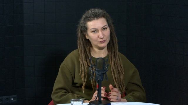 Чем документальное кино лучше игрового? – интервью ForPost с кинорежиссером Яной Бех смотреть онлайн