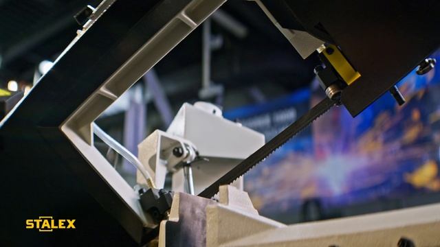 Ленточнопильный станок с гидроразгрузкой Stalex BSМ-170GV