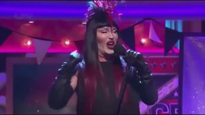 Жертвы (ли?) пластики морды лица прос*вавшие погоню за молодостью 🥴