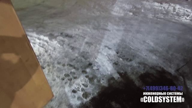 Мобильная покрасочная камера в морском контейнере на колесах  Монтаж вентиляции и освещения