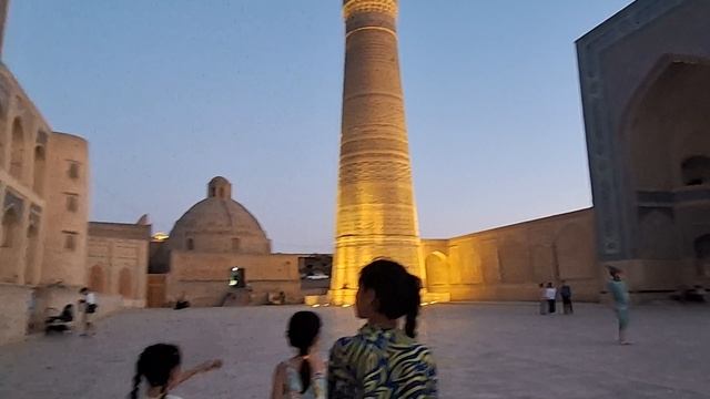 Вечерняя Бухара